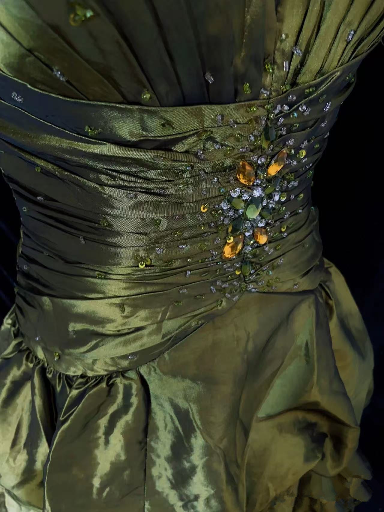 A Line Green Halter Prom Gown Unique Long Evening Dresses cg25331