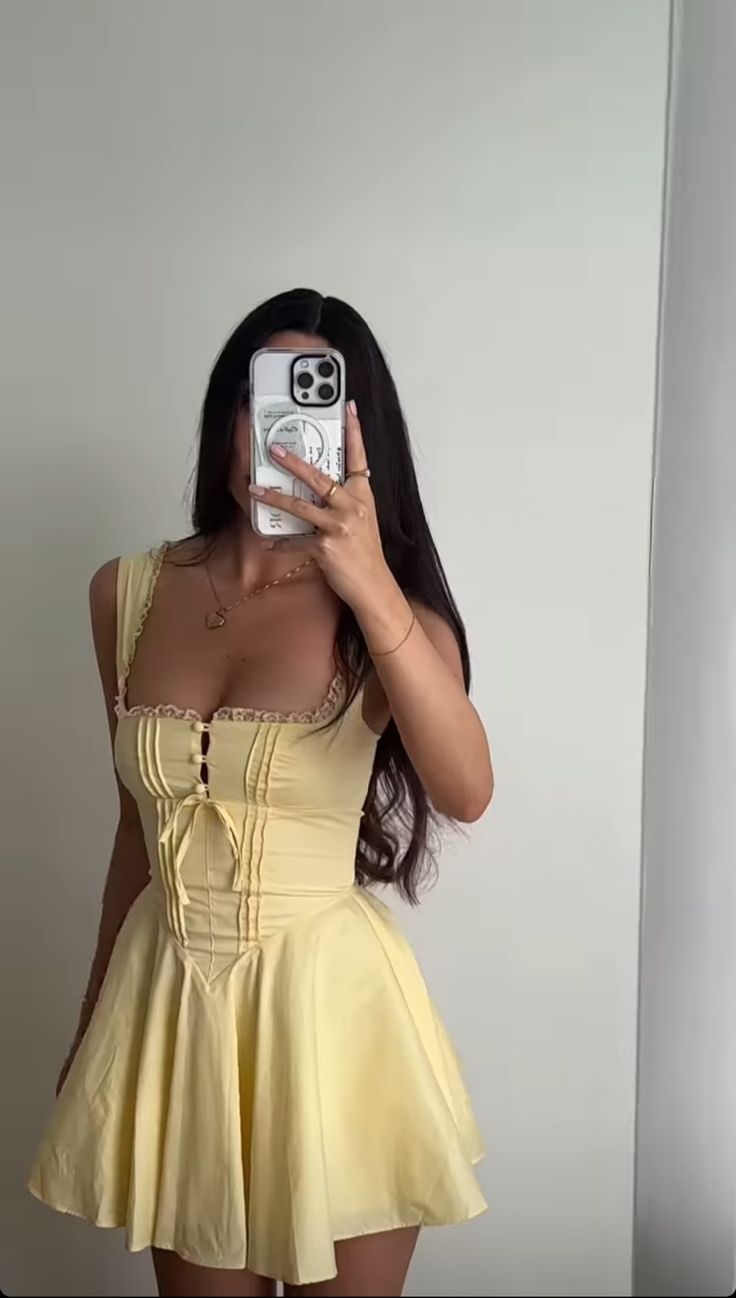 Yellow A Line Party Dress Short Prom Dresses Homecoming Gowns      cg25613