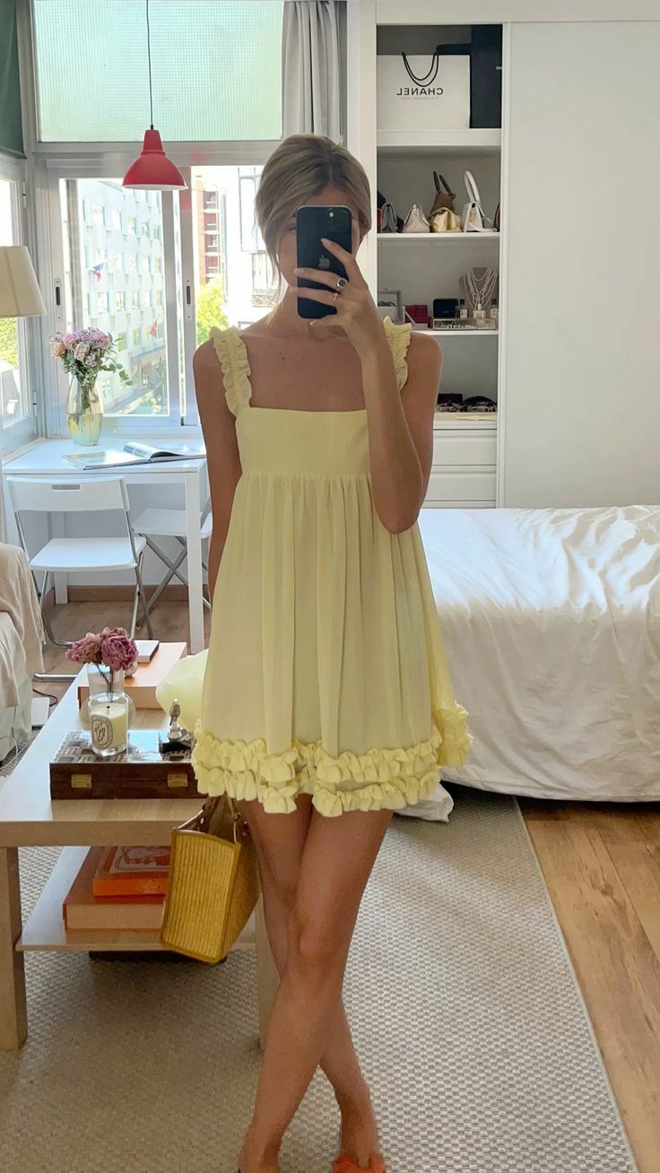 A Line Yellow Chiffon Short Party Dress Cocktail Dresses Homecoming Dress     cg25739
