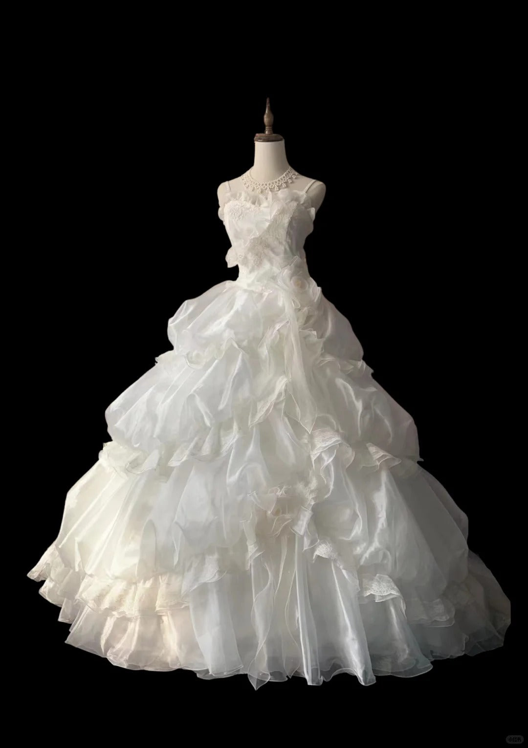 A Line Lace White Wedding Dress Sleeveless Long Princess Evening Dress   cg25935