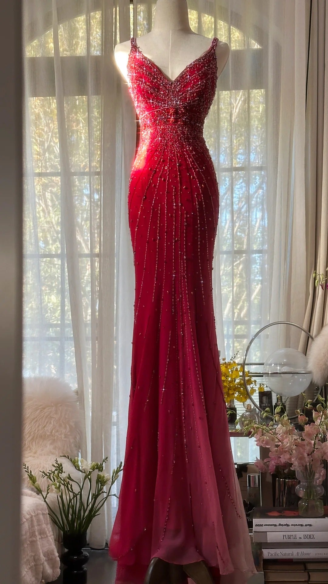 Red Beaded Vintage Evening Dresses, Sleeveless Long Party Gowns  cg25501