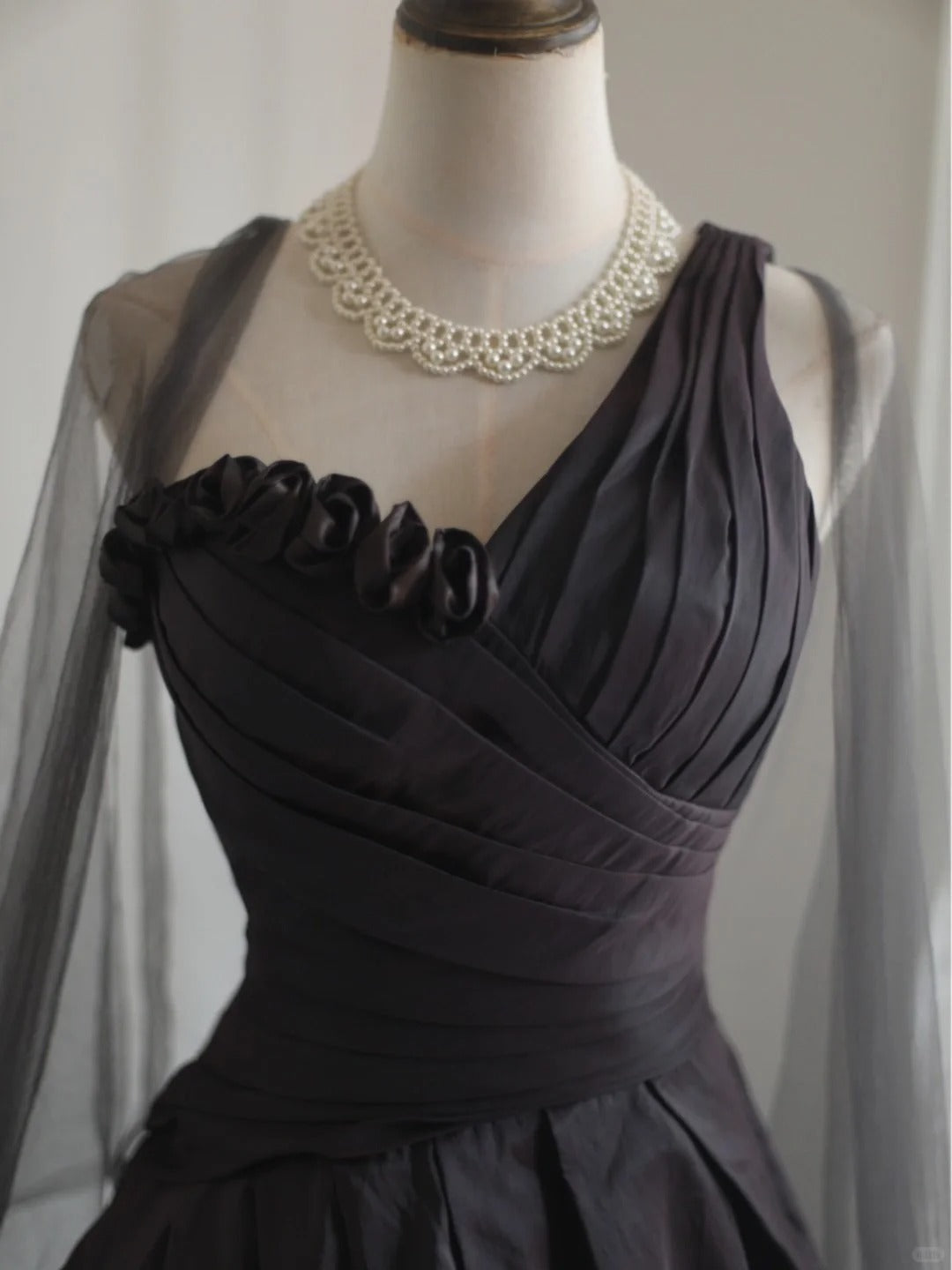 A Line Black One Shoulder Vintage Homecoming Dresses Short Prom Dress Short Party Dress    cg25926