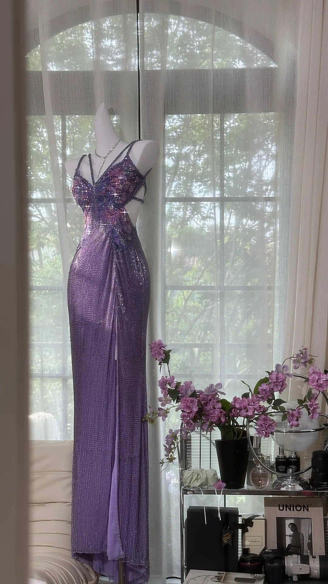Purple Shiny Evening Dresses, Sleeveless Long Prom Party Gowns With Slit cg25574