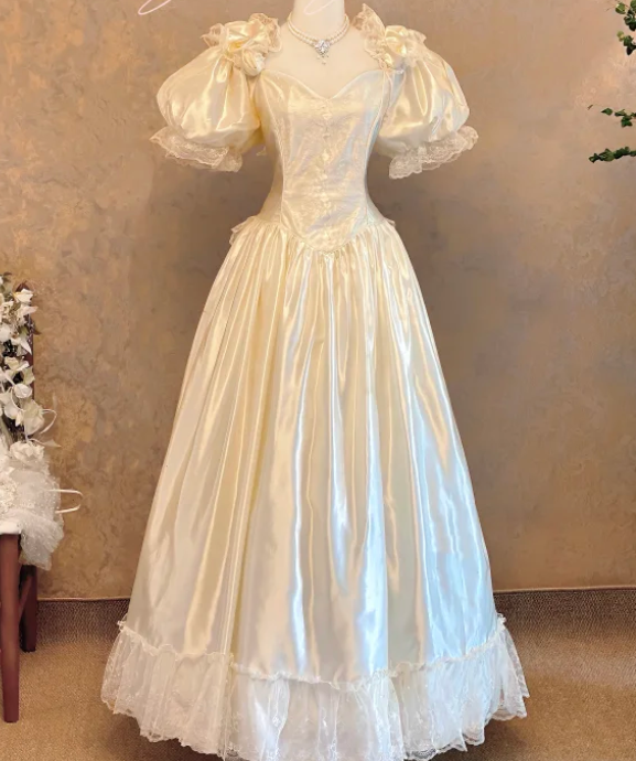 A Line Cream Satin Prom Party Dress Princess Gown Birthday Dress cg26277