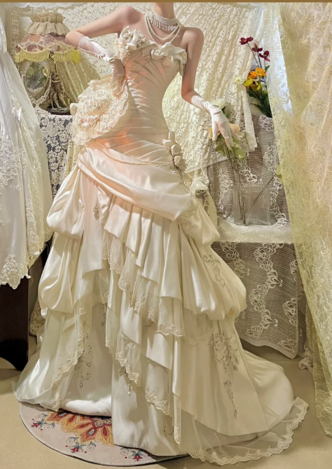 Elegant Vintage Wedding Dress Ivory Satin Prom Dresses cg26303