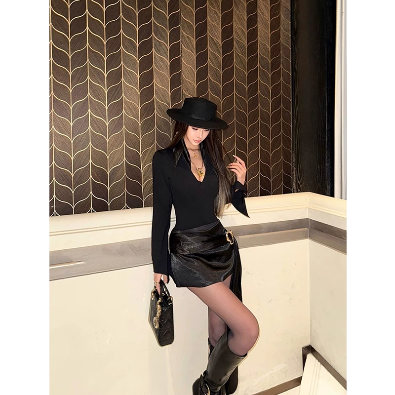 Sexy deep V long-sleeved jumpsuit and skirt set G138