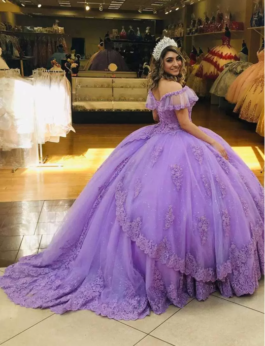 Lavender Quinceanera Dresses Lace Beaded Ball Gown Prom Princess Sweet 15 Dress cg19123