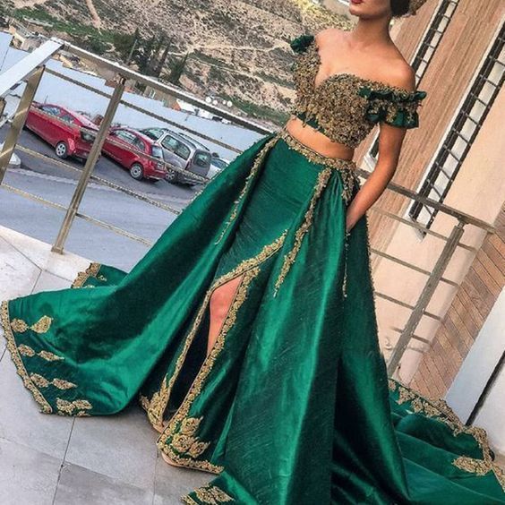Green two pieces lace appliques beading sequins side slit Prom Dresses with Pockets cg10098
