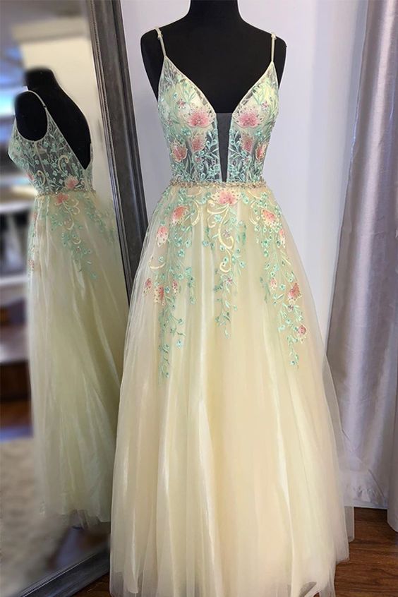 Gorgeous Straps A-Line Floral Embroidered Long Prom/Formal Dress cg10275