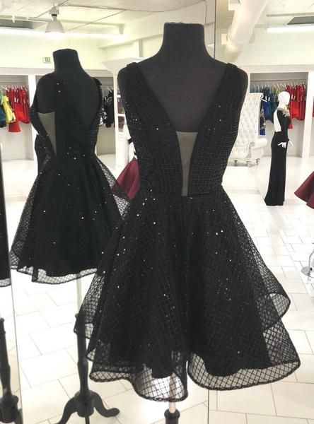 A-Line Sparkle Short Black V-Neck Backless Homecoming Dress cg10299
