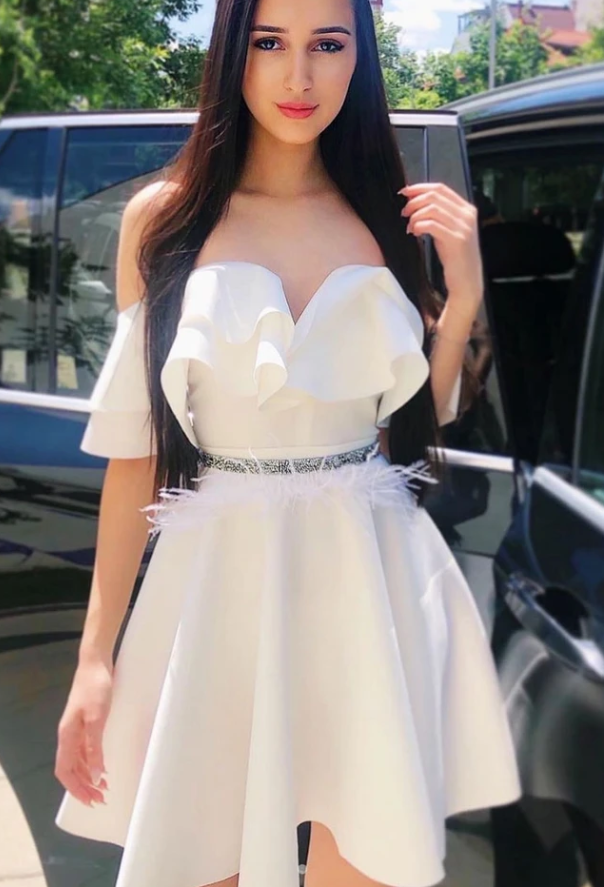 WHITE SWEETHEART SATIN SHORt DRESS WHITE FORMAL DRESS Homecoming Dress cg10515