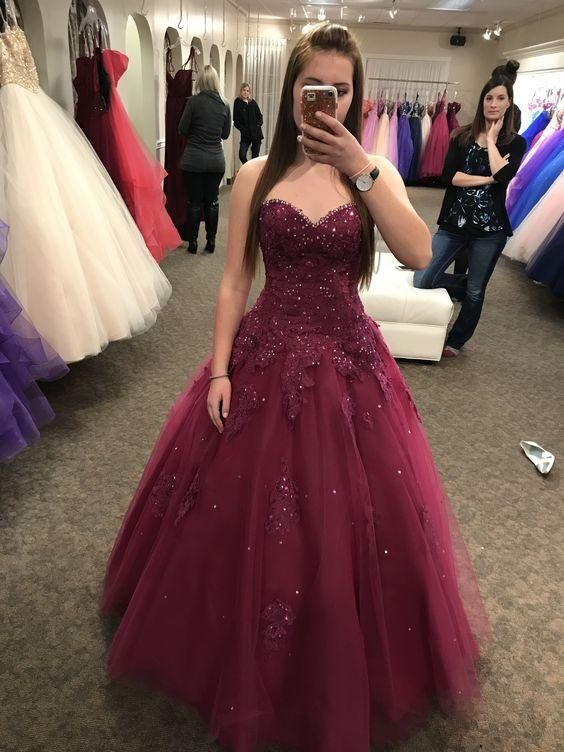 Cute Burgundy Sleeveless Tulle Sweetheart Ball Gown Prom Dresses cg10749