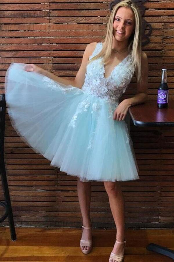 A-Line V Neck Tulle Short White Homecoming Dress cg11356