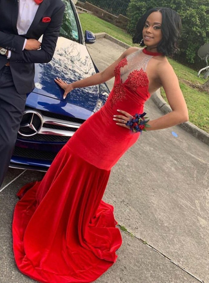 Red Mermaid Velvet Halter Appliques Beading Prom Dress cg12822