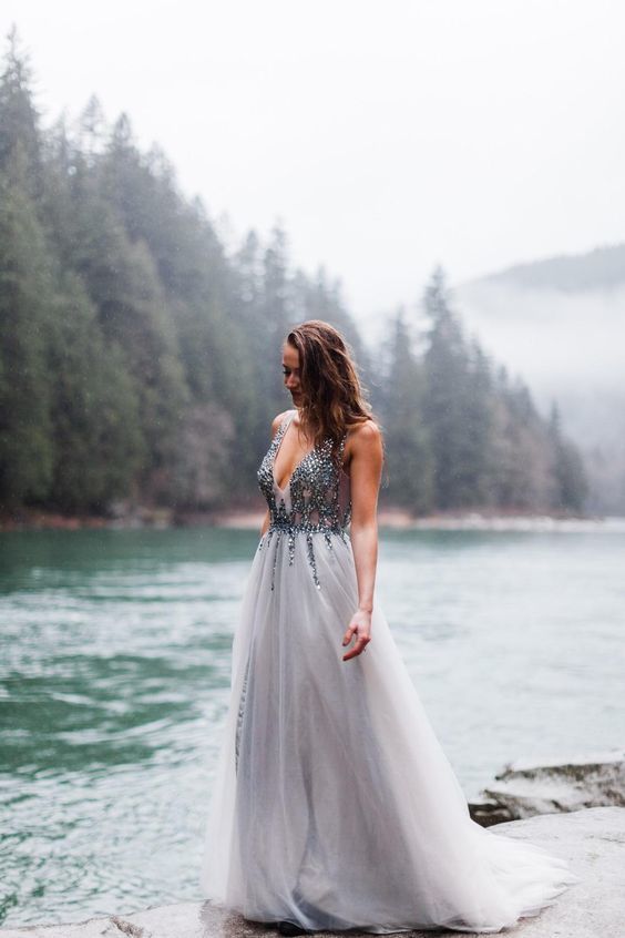 V Neck Prom Dress, Sleeveless A Line Silver Party Dress With Beaded Top cg13107