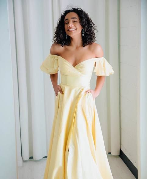 PROM DRESS Princess Off the Shoulder Yellow Party Dress with Slit cg13678