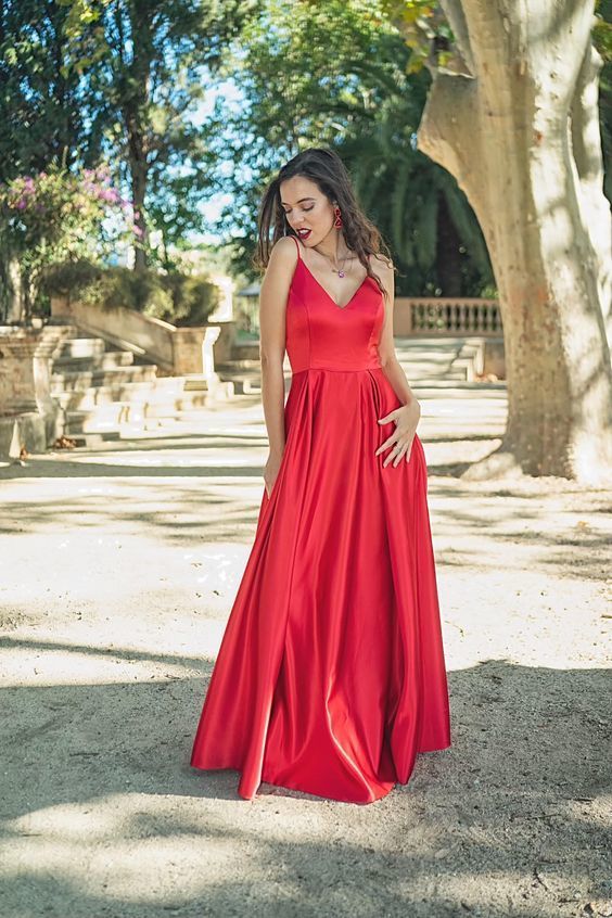 Simple A-Line V-Neck Red Long Prom Dress cg13733