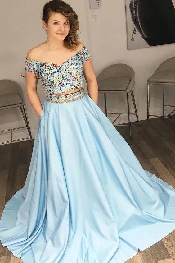 Two Piece Light Sky Blue Floral Embroidery Prom Dress cg14896