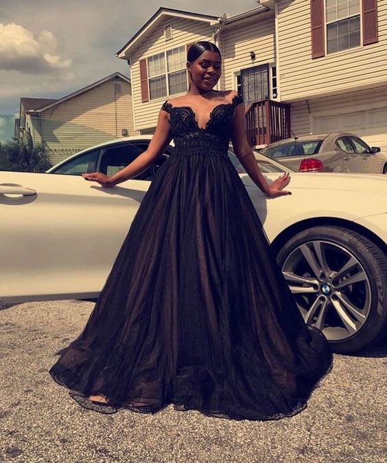 Off the Shoulder Black A-Line Prom Dresses with Appliques cg15233
