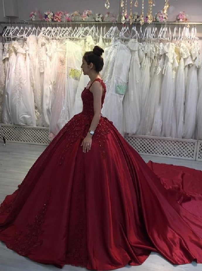 New Elegant Burgundy Lace Beaded Prom Dress,Ball Gown Long Train Formal Dresses,Quinceanera Dresses cg15930
