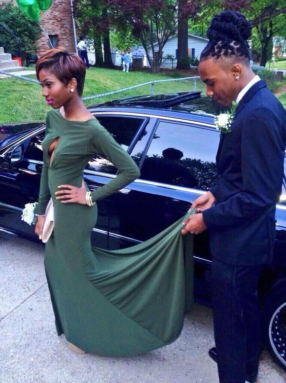 Green Simple Long Sleeves Prom Dresses cg16941