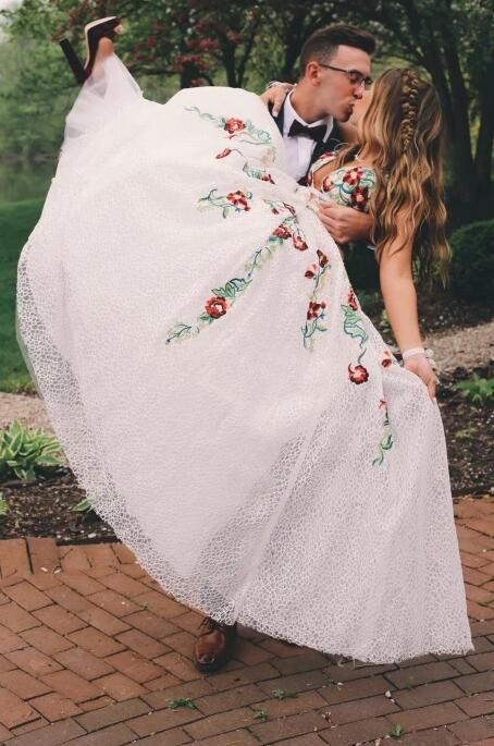 princess A-line white lace and floral embroidered long prom dress cg17043