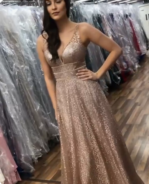 Stunning V Neck A Line Sleeveless Floor Length Prom Dress cg17691