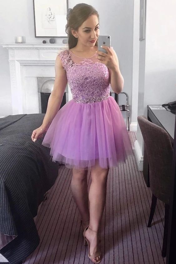 Pretty A-Line Round Neck Lilac Tulle Homecoming Dress with Appliques and Beading cg17955