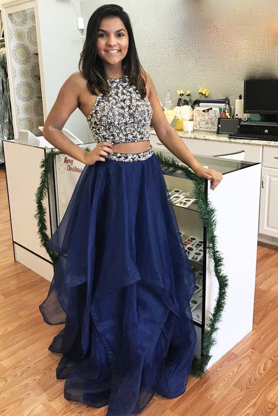 Elegant Two Piece Tulle Prom Dress with Appliques cg18062