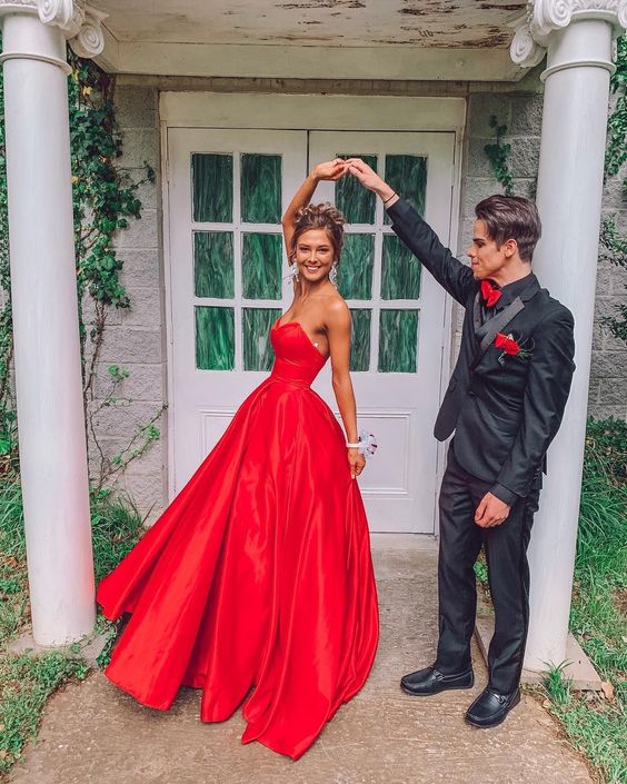 Sweetheart Red Satin Prom Dresses,Sweet Prom Gowns cg18500