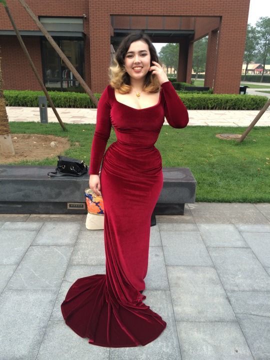 Velet Simple Long Prom Dress With Sleeves cg19091