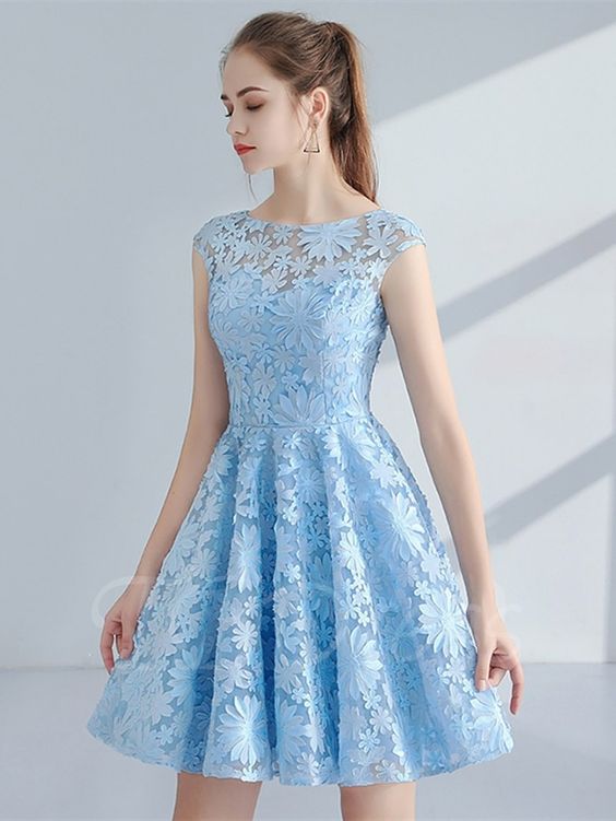 A-Line Cap Sleeves Lace Scoop Knee-Length Homecoming Dress Sweet 16 cg19345