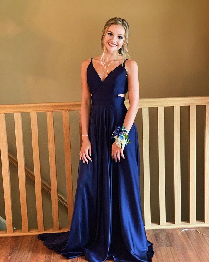 Elegant V Neck Navy Blue Long Prom Dress cg20340