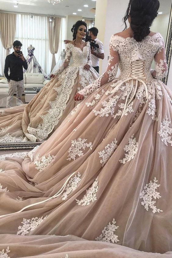 Long Sleeves Lace Champagne Ball Gown prom Dress for Bride cg20536