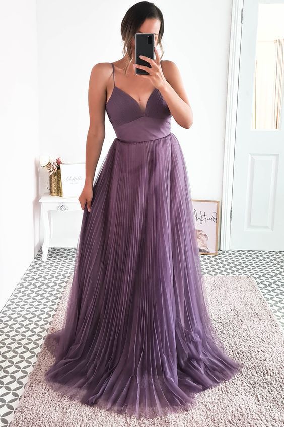 Spaghetti Straps V Neck Long Prom Dress cg20583