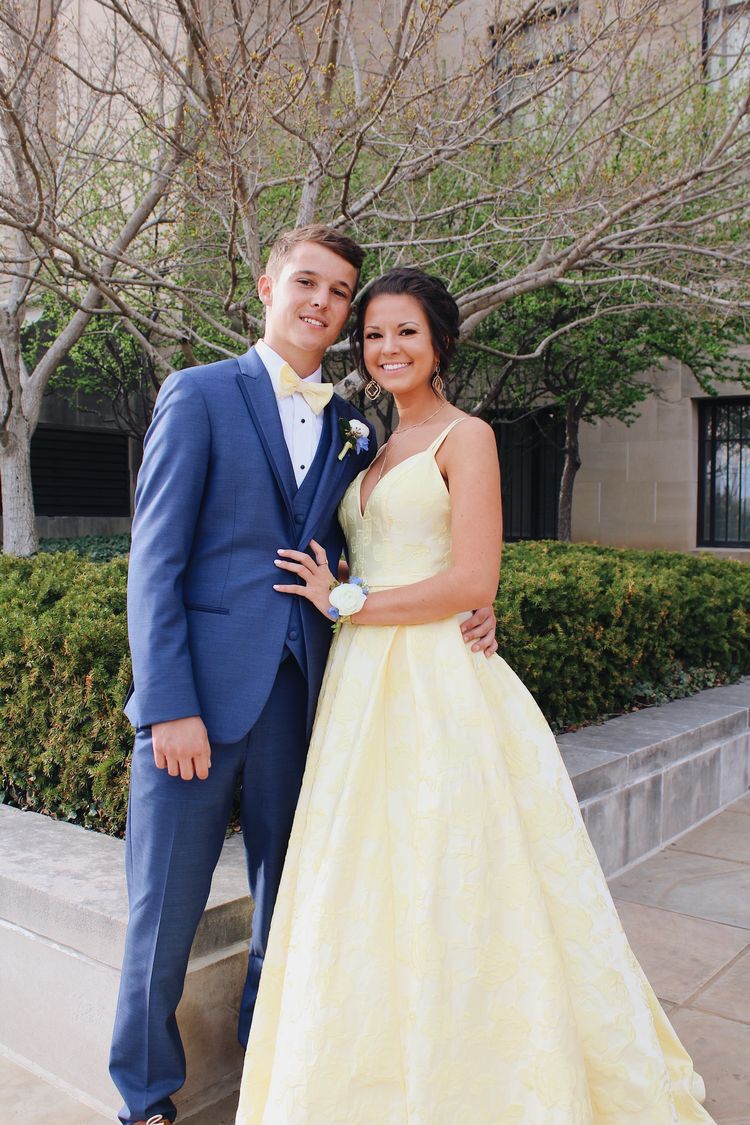 Straps Yellow Long Prom Dress cg21061