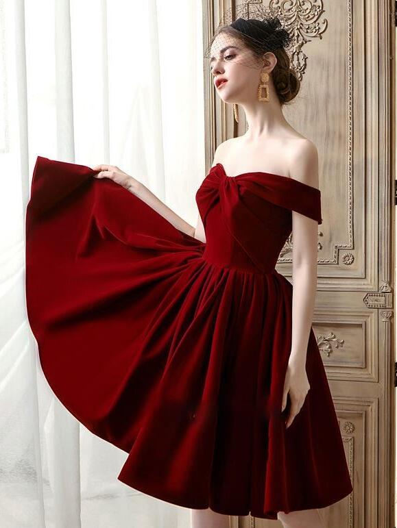 Lovely Sweetheart Wine Red Velvet Short Party Dress, Dark Red Velvet Dress Homecoming Dress cg21371