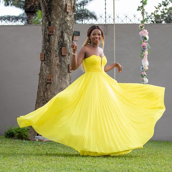 Prom Dresses Long Yellow Chic Prom Dress cg22320