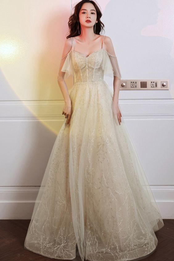 Romantic A-line pale green long formal prom dress features with spaghetti straps cg22459