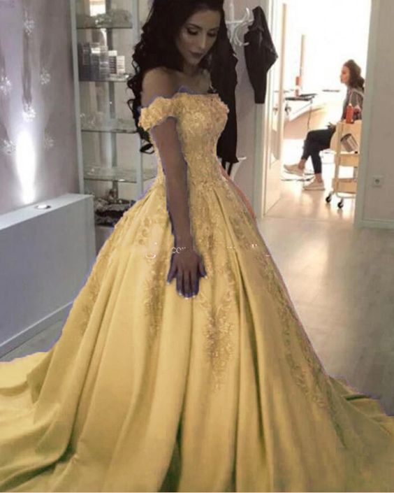Off the Shoulder yellow Ball gown Girls Sweet 15 Dresses for Quinceanera Prom Gown cg23292