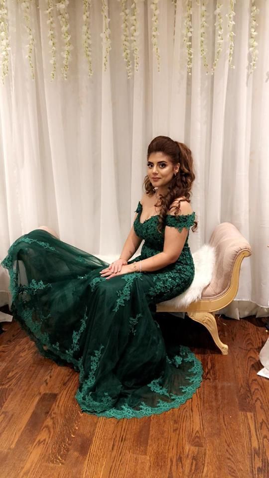 Formal Evening Gowns Lace Appliques Mermaid Long Prom Dresses Tulle Emerald Green Evening Dresses cg6088