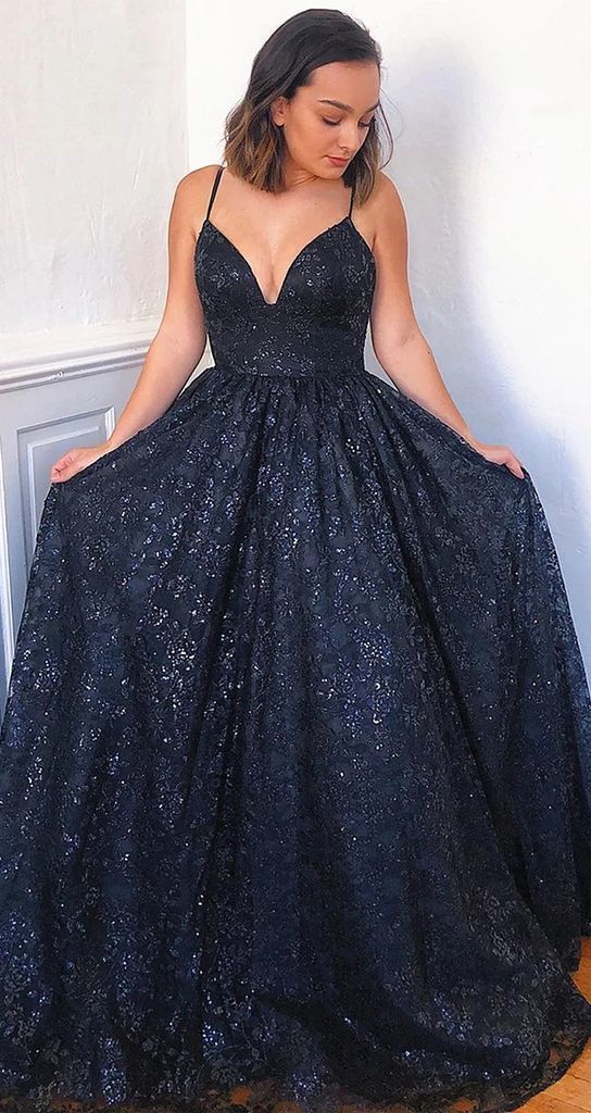 A Line V Neck Dark Navy Long Prom Formal Dresses With Appliques cg7146
