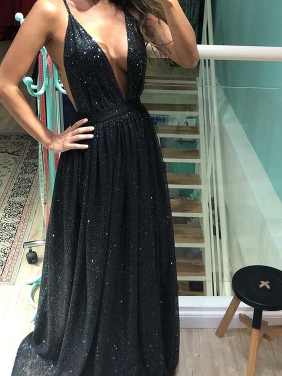 Black Sequin V-neck Spaghetti Strap Backless Long Prom Dresses cg9167