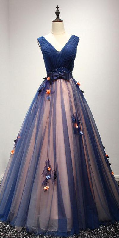 Beautiful Ball Gown V-neck Sleeveless Appliques Bowknot Long Tulle Prom Dress/Evening Dress cg9753