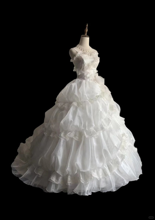 A Line Lace White Wedding Dress Sleeveless Long Princess Evening Dress   cg25935