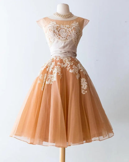 A Line Lace Champagne Vintage Homecoming Dresses Short Prom Dress Short Party Dress    cg25922