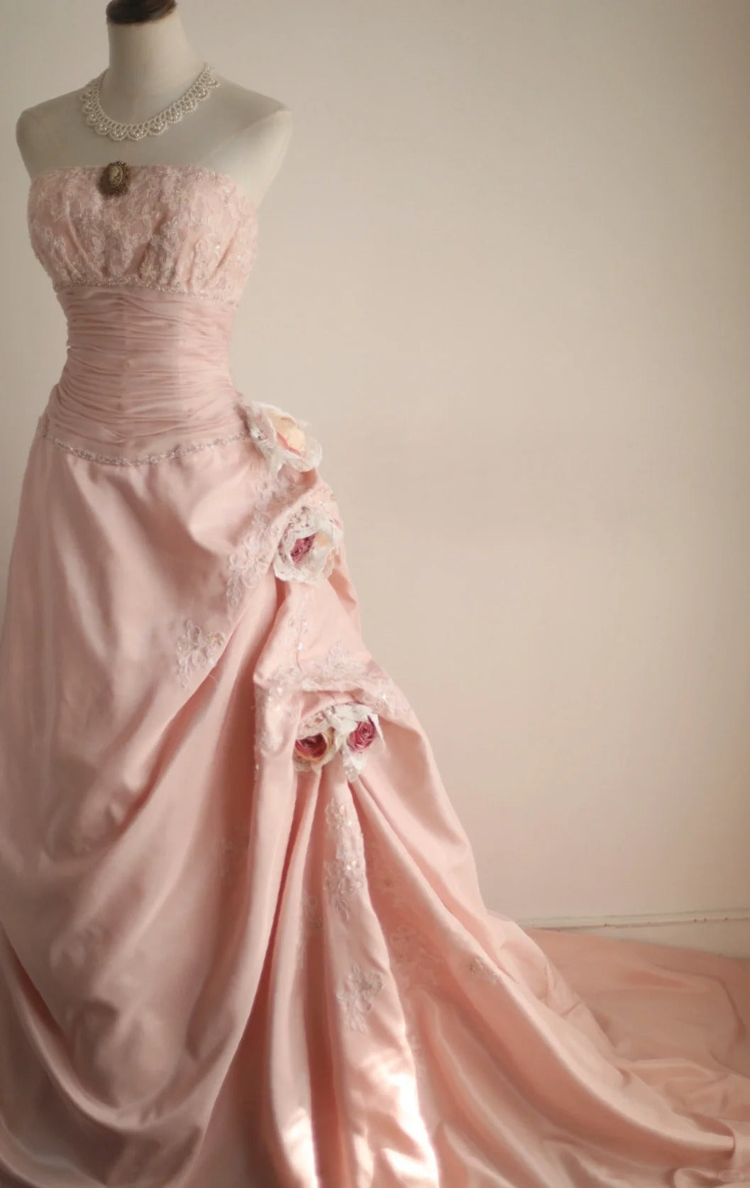 A Line Pink Princess Dress Wedding Dress Sleeveless Long Evening Dress   cg25929