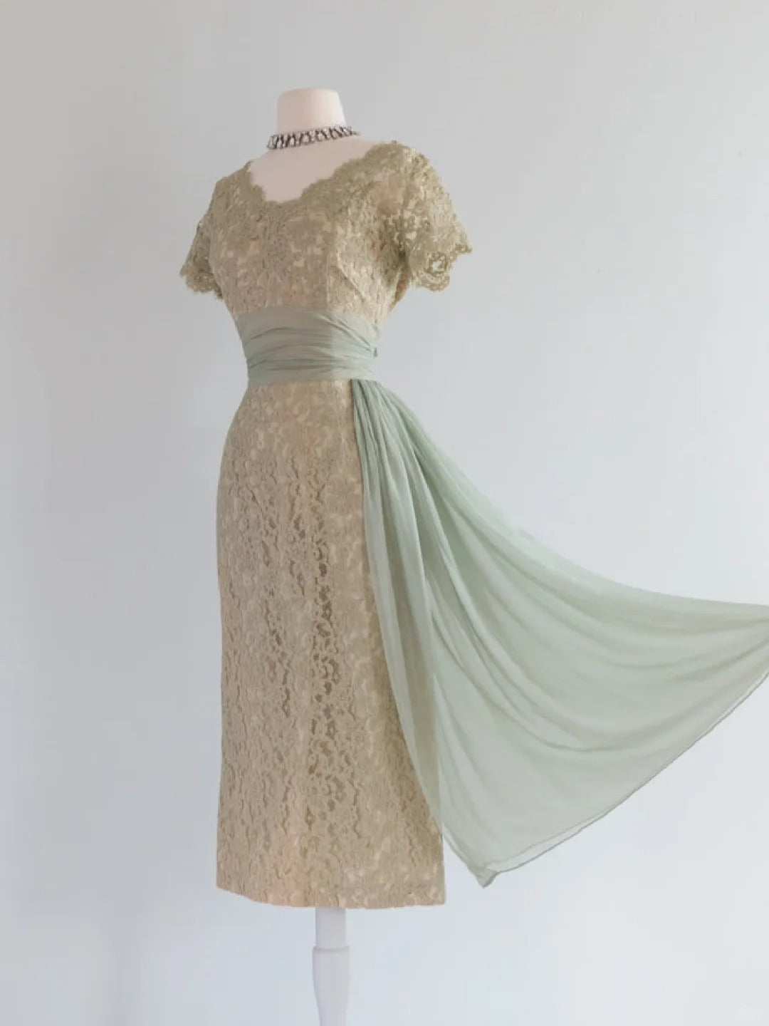 Green Lace Vintage Prom Party Dresses Unique Evening Dress   cg26051