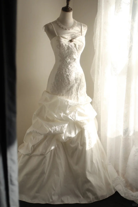 White Wedding Dress Sleeveless Long Princess Evening Dress   cg25937