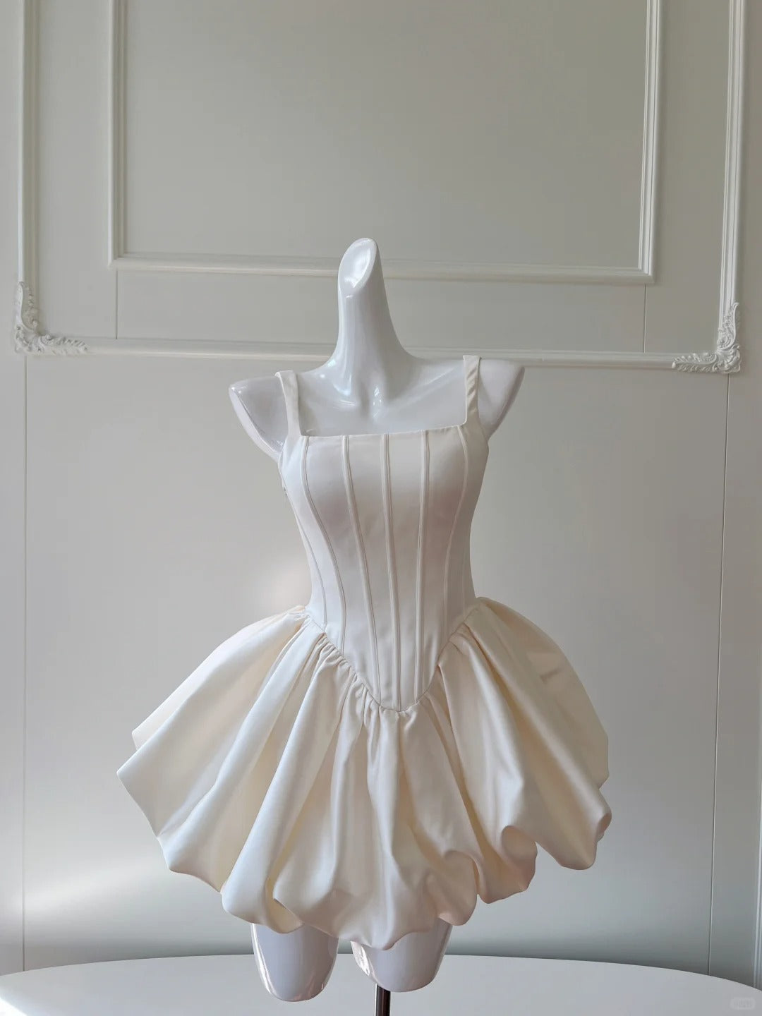 White Satin Short Prom Dress A-Line Sleeveless Evening Dress Short Party Gown    cg26008